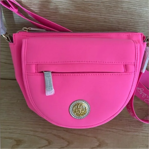 NWT Lilly Pulitzer Aura Pink Neoprene Crossbody Bag